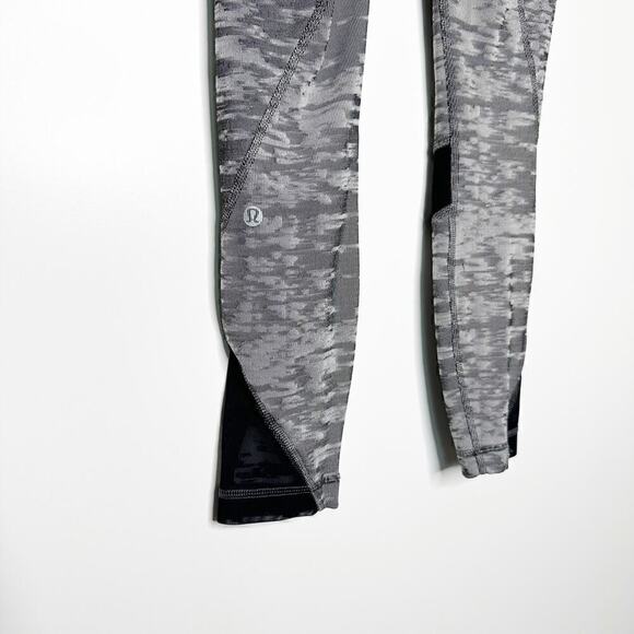 Lululemon Athletica Inspire Tight II Crop Leggings Women's Black Gray Size 4 - Picture 3 of 4